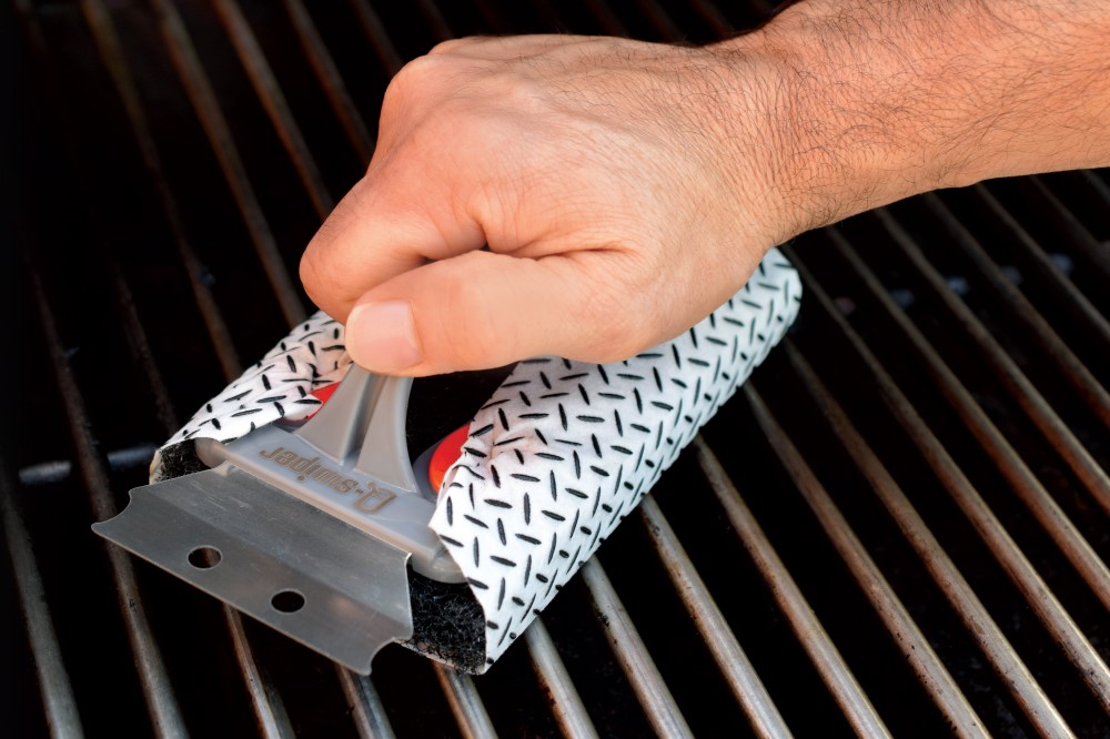 proudgrill's tweet photo. Give your #BBQGrillCleaning a professional touch with Proud Grill’s ergonomically-designed #grillcleaner with wipes. To know more visit:https://t.co/lidgxjyk3A https://t.co/E71iwI89Ai