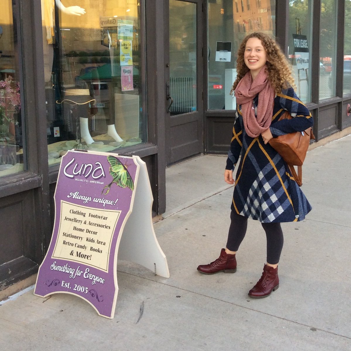 LunaEclectic's tweet photo. Cooler weather is on its way, and we’ve got you covered head to toe! 🤗 Annalise is sporting buttery-smooth boots by Miz Mooz, cozy tunic by Papillon, and accessorizing with an S•Q backpack purse. ✨ 
.
.
#fallfashion #sweaterweather #shoplocal #cute #ootd https://t.co/EEPEwnwhzM