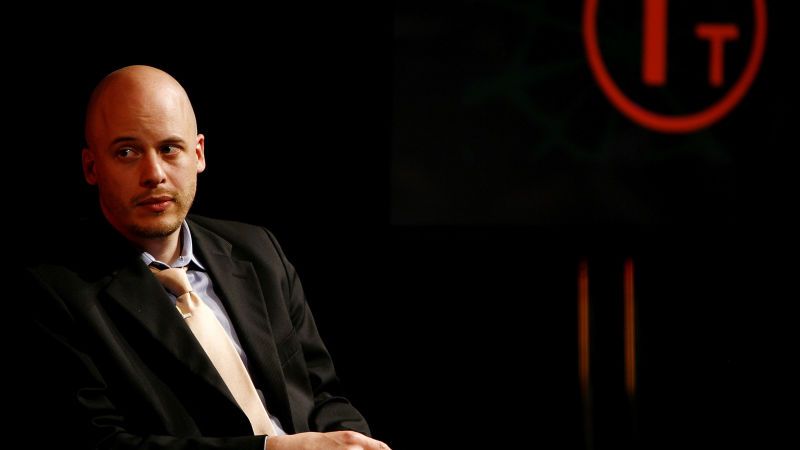 Lev Grossman Talks the Joy of Writing for Children in His Newest Novel, The Silver Arrow buff.ly/355TEIs