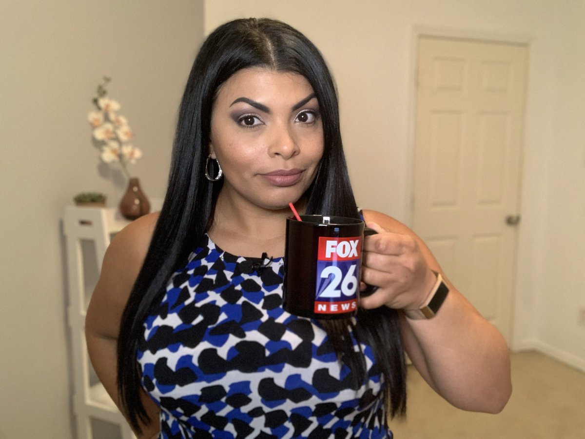 NatashaGeigel's tweet photo. Think a #cupofcoffee is the way to #wakeup in the am? Do what I did&amp;bust your a## down the stairs while on your way to grab the #coffee Needless to say I’m awake now w/a bruised butt&amp;ego to match 👍🏽 #waytogochamp #amnewsers #reporterproblems #reporterlife #thestruggleisreal https://t.co/LcrIpHWJlD