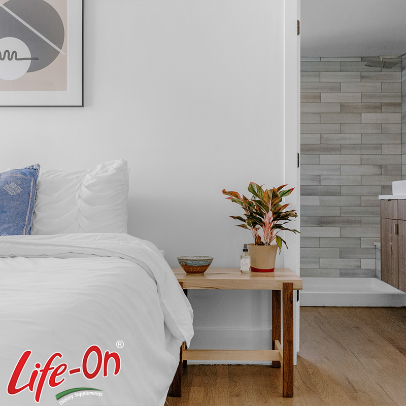 LifeOn_LTD's tweet photo. Here’s a few top tips you can try to help you get a better night sleep. 👇

-Use calming colours.
-Avoid any reminders of work
-Keep it cool. Use a fan or ensure you let in a breeze.

Info Ref: Holland and Barret 

Sweet dreams everyone! 💤

#Sleep #SleepingTips #BedroomDesign https://t.co/REJpDKul9S