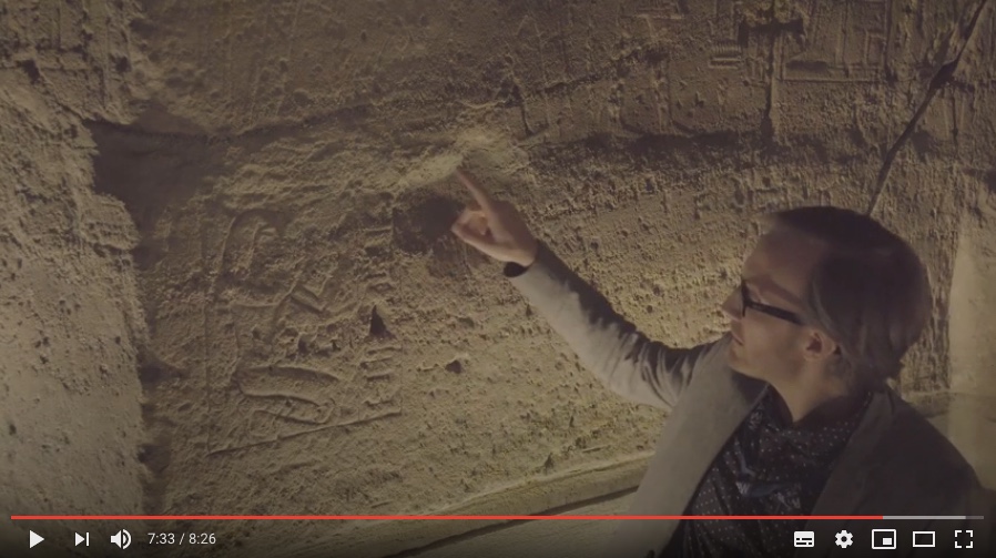 MuseoEgizio's tweet photo. Oggi siamo abituati a vedere gli antichi templi vuoti e silenziosi, ma come interagivano le persone in antichità con questi luoghi? Johannes Auenmüller ci parla delle iscrizioni nel tempio di Ellesiya, il più antico tempio rupestre della Nubia. 
https://t.co/NZDfOHYQXU https://t.co/joj8b40sWi