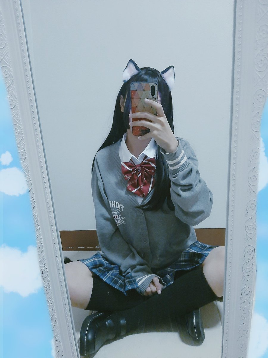 Lanyatingg's tweet photo. #JK #kawaii https://t.co/UsEtJjWNuV