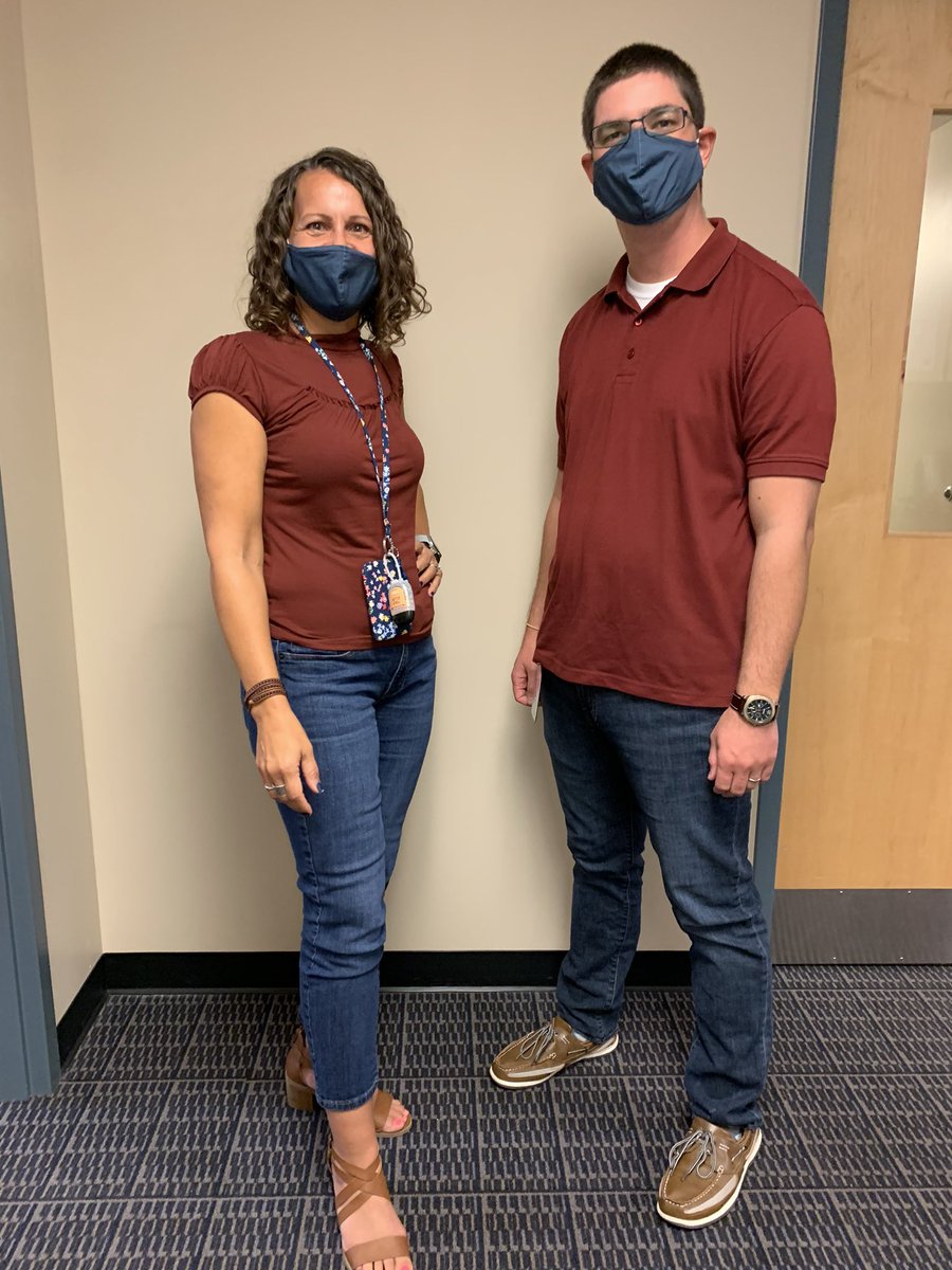 CarrieSchmoyer's tweet photo. When you twin with a co-worker and didn’t plan to-you know your “in sync”.  #Team #friends #rocketpride @SGASD_HS https://t.co/AmJA38AJfa