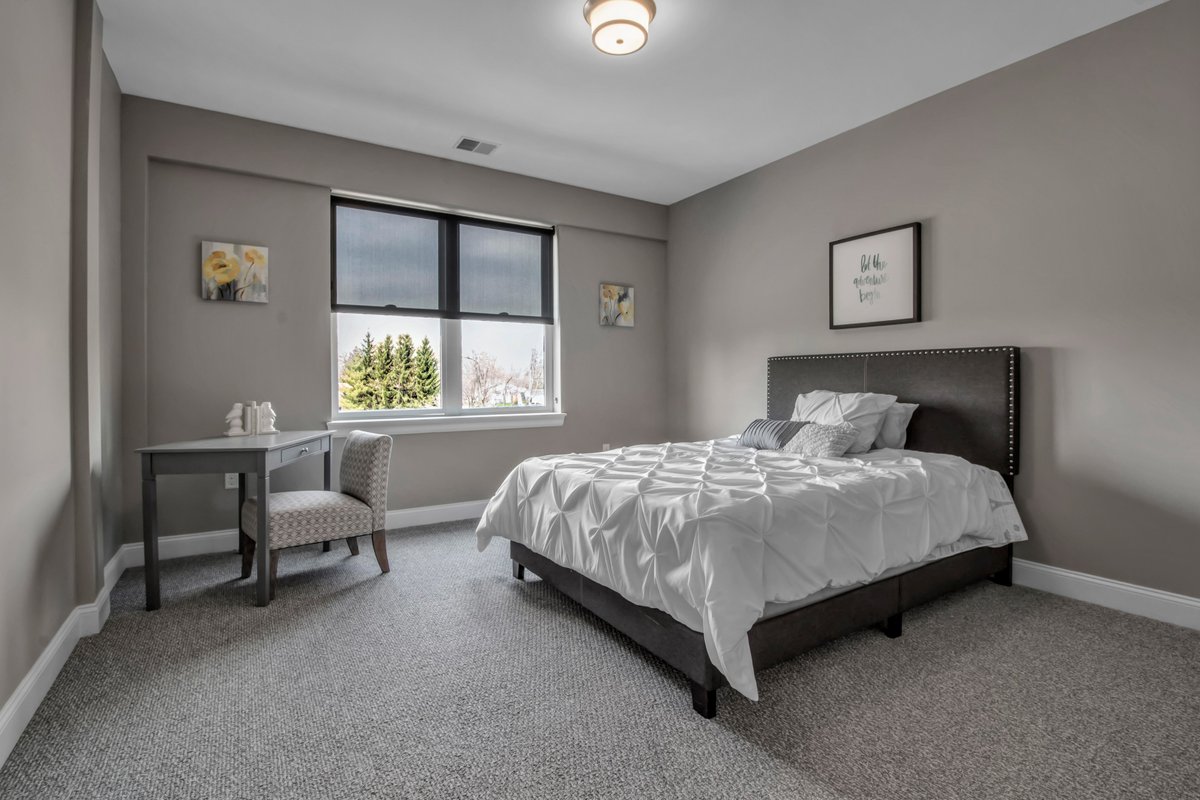 BlissBuilt's tweet photo. Apartments available at The Tennyson (6790 Main Street, Williamsville, New York 14221) today! Book your tour @  https://t.co/Pkyuunpn7F https://t.co/BJo4fqFZl2