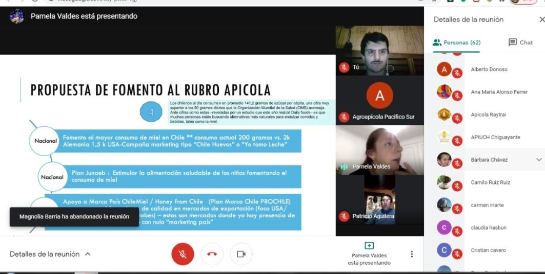 apiaustral's tweet photo. Muy buena asistencia ayer al primer conversatorio de la #leyapicola. Esta ley la hacemos entre todos!! 🐝🇨🇱✍🍯 https://t.co/cJJNoeLt08
