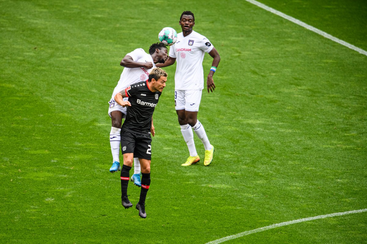 bayer04fussball's tweet photo. Halbzeit! Im Testspiel zwischen der Werkself und dem @rscanderlecht steht es nach 45 Minuten 1:1.

#B04RSC 1:1 | #Werkself https://t.co/5h2FFDg5Ag