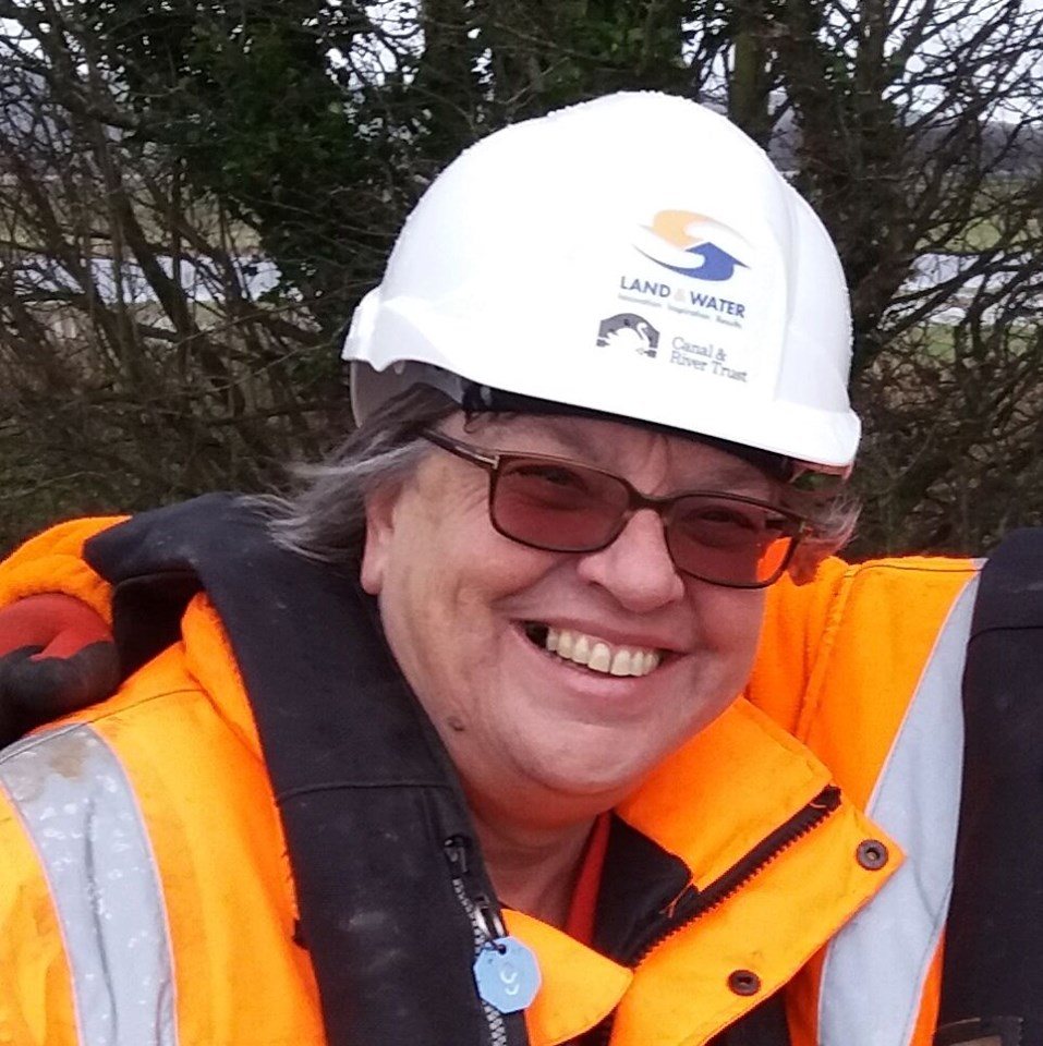 LandandWaterCo's tweet photo. We are celebrating Lynn Puttock, the matriarch of @TerraquaES who has recently #retired from her role as #GeneralManager. Lynn has been with us from the start &amp; over her 30 year #career she has achieved an incredible amount🙌 What a legacy you have created Lynn💛 https://t.co/yAY38rYQcW