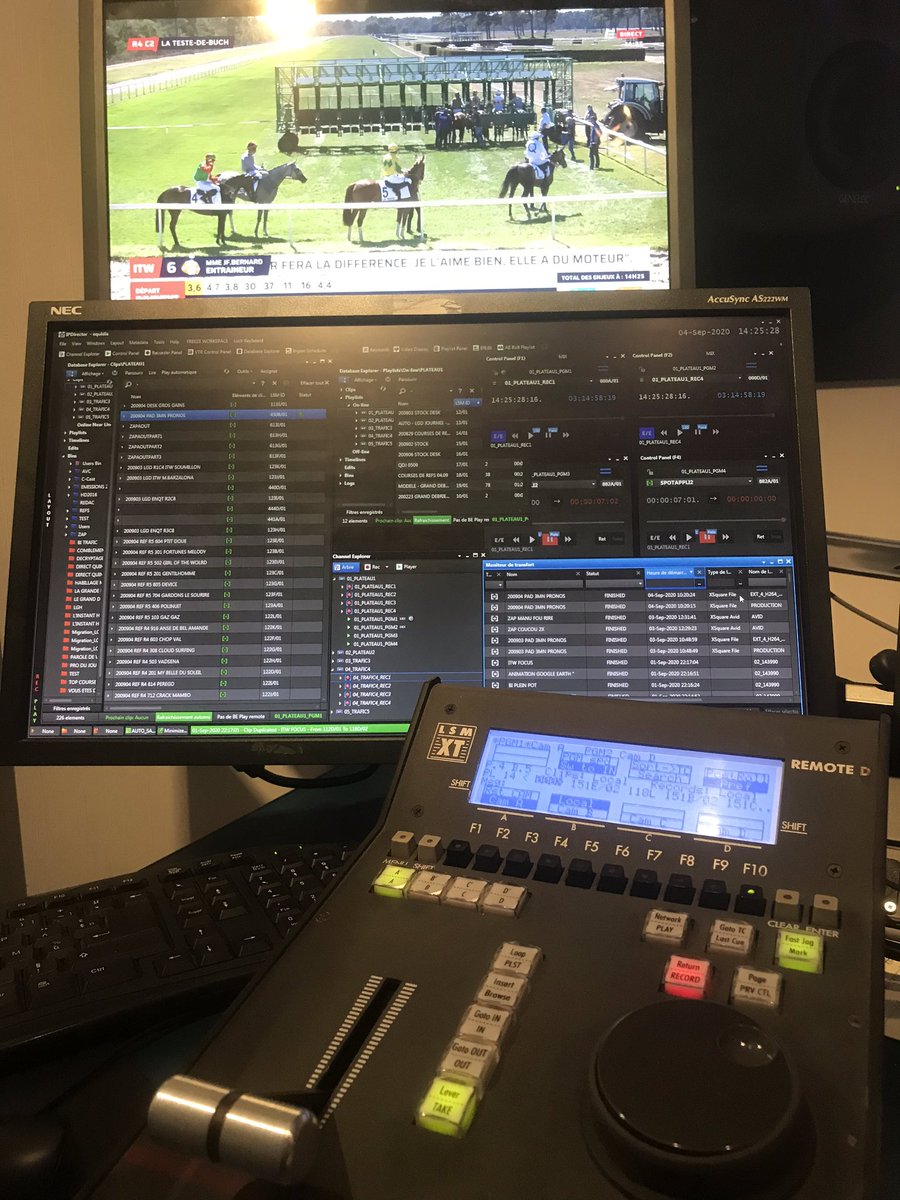 emilie_sentucq's tweet photo. Au travail... hihaaaaaa #courses #chevaux #lsm #ralentis #job https://t.co/gqARv2B7dZ