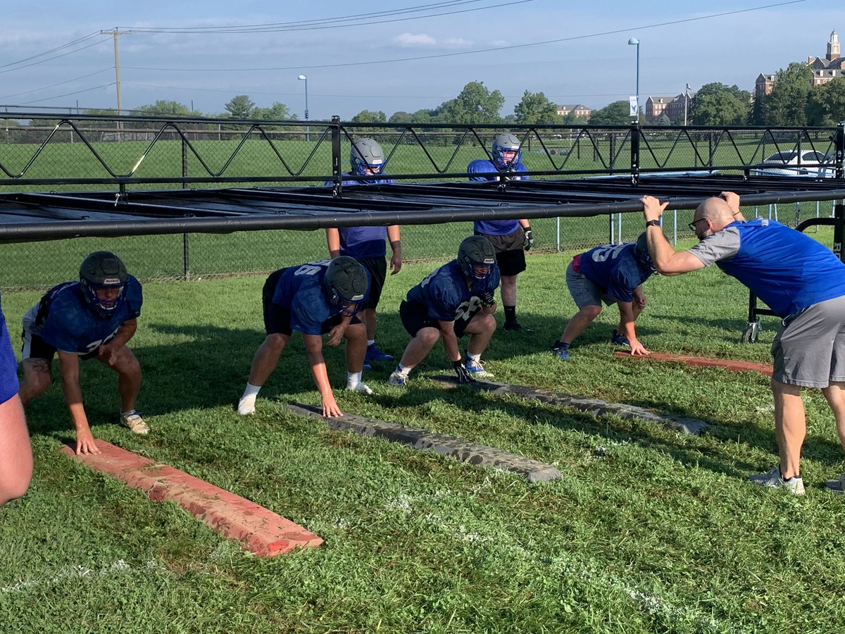 CCHSFalcons's tweet image. A beautiful day for some football! #CCStrong