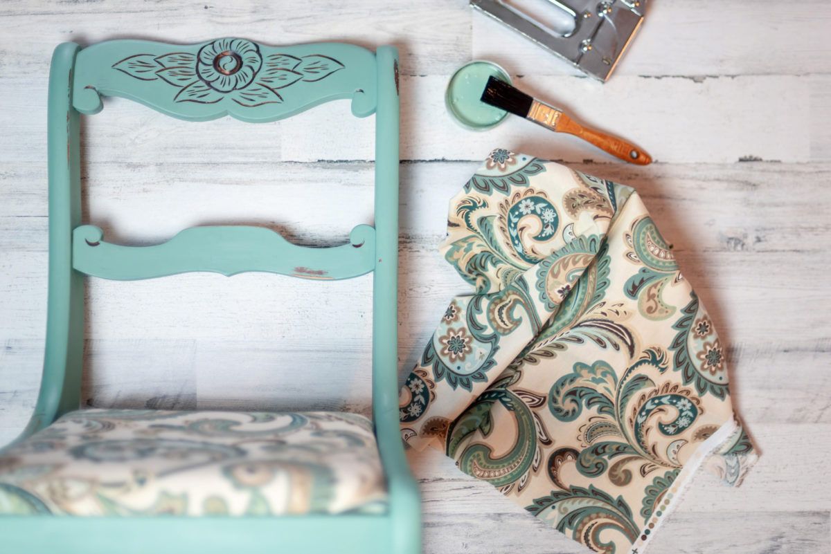 As we enter month six of the quarantine, it’s as if the pandemic has transported us back to an era where there’s endless time to fill. It’s the perfect time to embrace the shift and turn to some old-fashioned crafting.
buff.ly/31xBddT

#haynesbros #furniture #homedecor