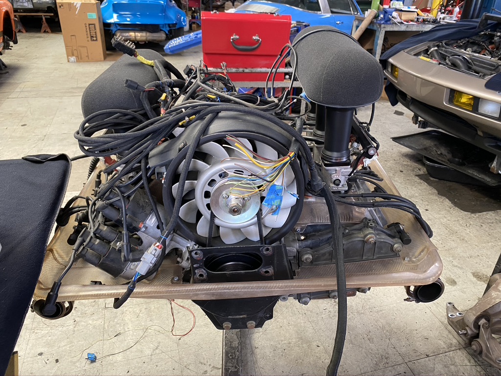 ApexSpeedTech's tweet photo. We've been setting the standard for drivability with built air-cooled Porsche motors for years.  Horsepower?  E-Z.  Tossing your 85-year-old dad the keys and knowing it will make him feel like a hero?  That's what Apex does.  #aircooled911 #tremotorsports #motec #apexspeedtech https://t.co/mVoNgeRfQk