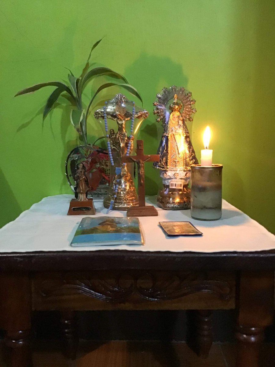 OnwardOP's tweet photo. LOOK: Dominican students and teachers prepared their altars at home for SDA's daily prayer. Not even a pandemic can stop Dominicans from praying together - a manifestation of being God-centered. #LakingSiena
#SY20202021 #GraduateAttributes #SDALEAP https://t.co/UqXzyzRqmN