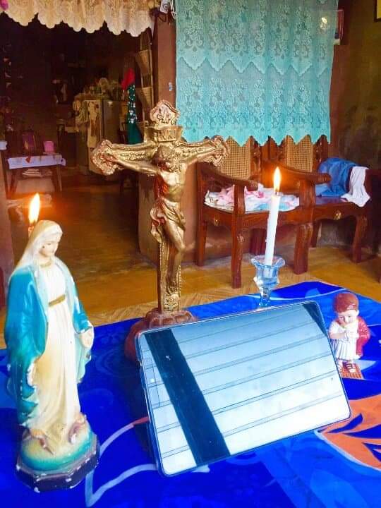 OnwardOP's tweet photo. LOOK: Dominican students and teachers prepared their altars at home for SDA's daily prayer. Not even a pandemic can stop Dominicans from praying together - a manifestation of being God-centered. #LakingSiena
#SY20202021 #GraduateAttributes #SDALEAP https://t.co/UqXzyzRqmN