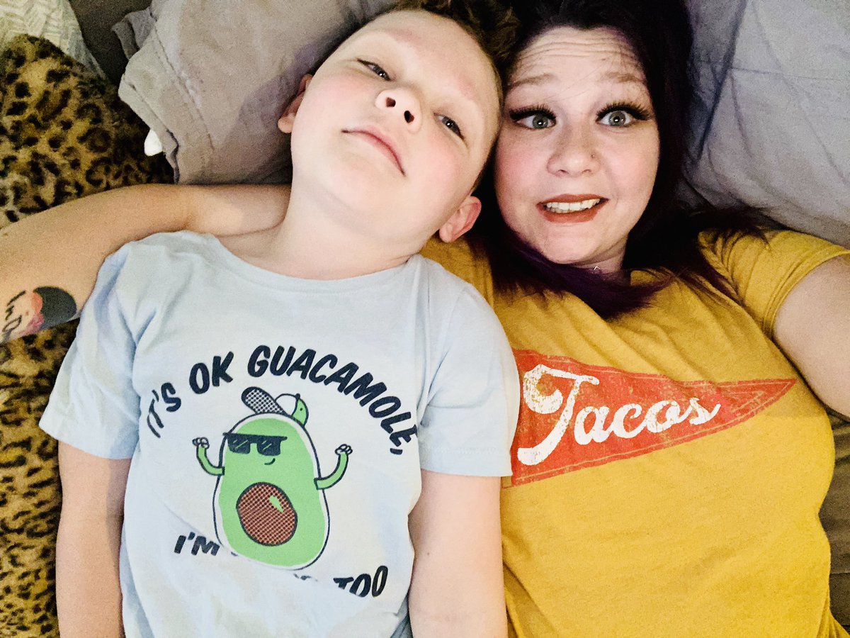 GAcoffeequeen's tweet photo. While @ShopFinleys supplied this amazing 🌮 T-shirt the best time to wear it is when my mini rocks his 🥑🥑 one! I know this wanting to match won’t last long so I’m determined to suck it all up while I can 
#momofboy #mytwin #littleone #stopgrowing #shoplocal https://t.co/Nojn4BLuJw
