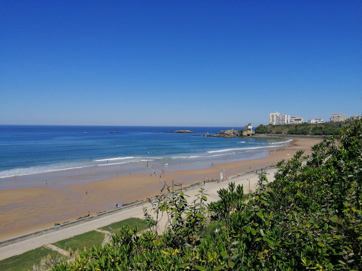 lisablnc's tweet image. Plage en solo. Les filles en classe,
Les touristes partis 😎⛱️🌊🌞#cotedesbasques