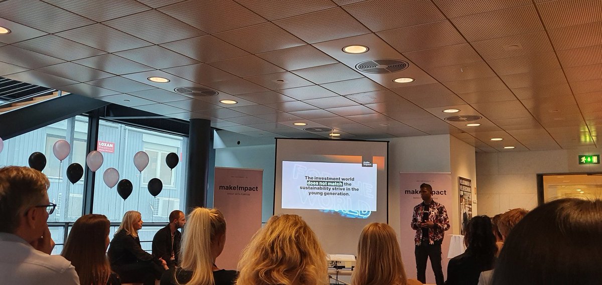 Fred_2030's tweet image. Glad to be at this event by @Makeimpact2 👏🏻 Excited to hear pitches from corporates and entrepreneurs on how they are working to achieve greater sustainable impact
#techwithimpact