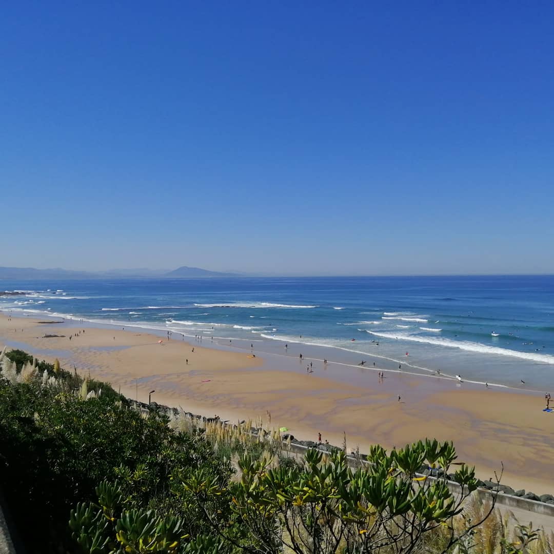 lisablnc's tweet image. Plage en solo. Les filles en classe,
Les touristes partis 😎⛱️🌊🌞#cotedesbasques