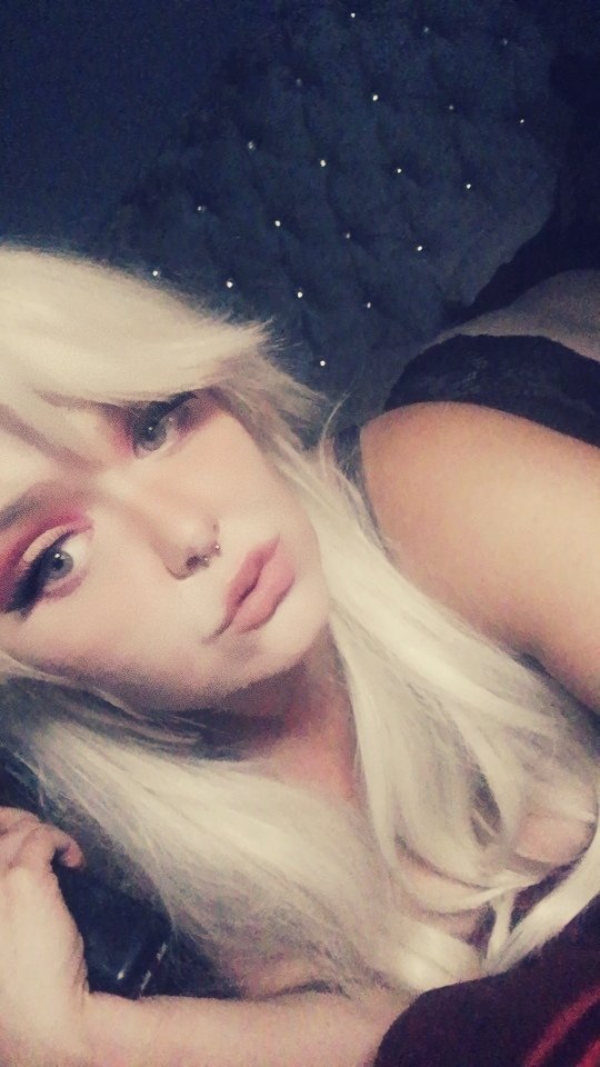 lucy_lockdown's tweet photo. The best kind of love is for sale 😘😈 https://t.co/FhAATi3yG0