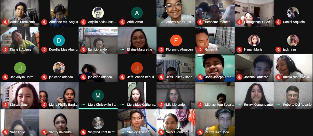 USCchoristers's tweet photo. We may not have each other’s company like we used to before. But deep in our hearts, we the USC Choristers group are so strongly connected that nothing can tear us apart🥰.This is our first online rehearsals using google meet.
#StayConnected https://t.co/vaq3J3P652