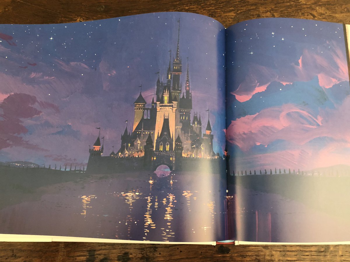 sebastiendurand's tweet photo. Quelques concepts de #MikeGabriel dont celui pour le changement de logo avant tous les films #Disney (en 2006) 6/ 9 https://t.co/pFZDtoaBtZ
