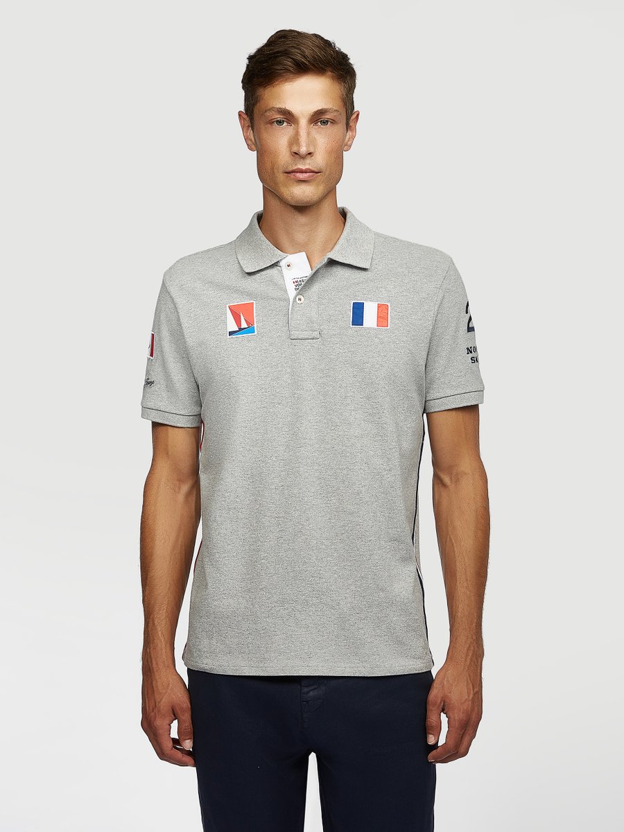 VoilesdeStTrop's tweet photo. Polo homme, l'essentiel de la collection en édition limitée.
Rendez vous dans nos boutiques pour découvrir le reste de la collection 2020.
#vst43 #lesvoilesdesttropez #lesvoilesdesainttropez #lesvoilesdesttrop #sainttropez #northsails #collection2020 #boutiquevst43 https://t.co/8oJojx9lYt