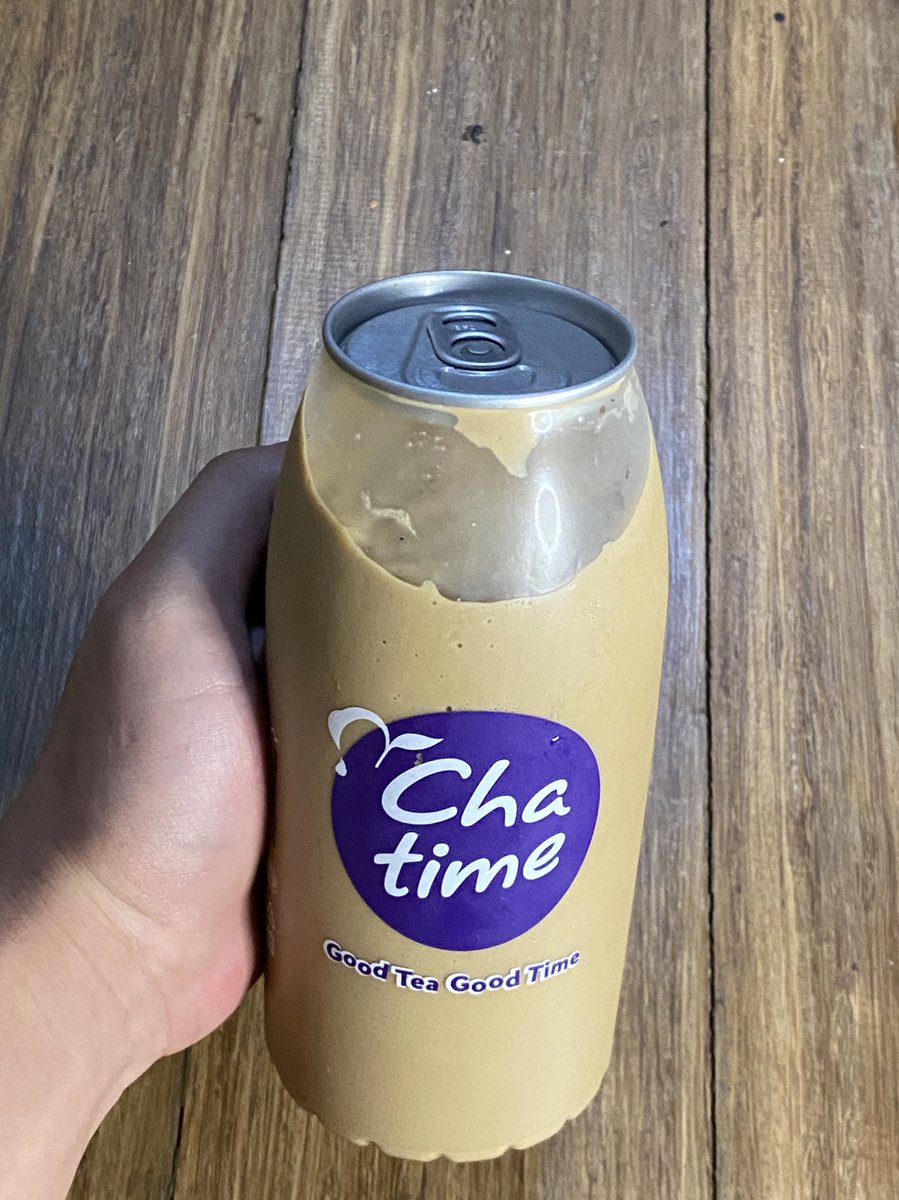 ardianpancaa's tweet photo. SIAPA YANG MAU?? 😂
Maaf yaakk saya duluan yang dapet. Di ojol belum ada ya ini? Malem ini minum ini aja. Dah insap.
@chatimeindo #ChatimePopcan #ChatimeGoodToGo https://t.co/7nCiDnL3YL