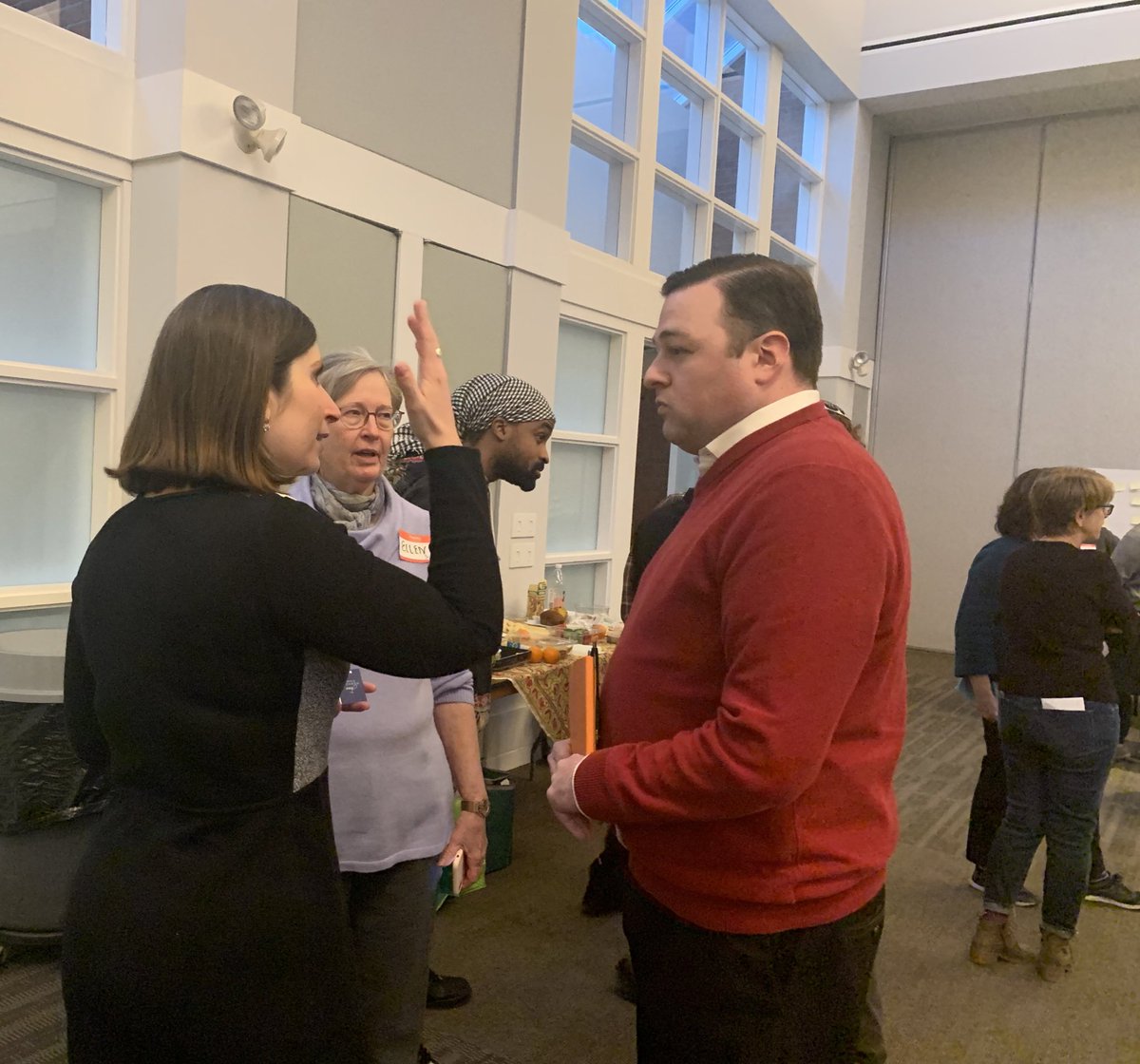 HannaSwit's tweet photo. Never doubt @jessemermell @katiepeebee & team @Karissa_Hand @neserrano @emilyneckes @students4jesse didn’t give this race 1000% dedication.Jesse could be seen running thru sharon center,catching an ice cream at crescent ridge & attending many community events.#Mermentum is real❤️ https://t.co/UhBz9IMaLx