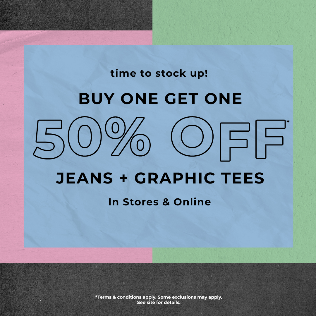 rue21's tweet photo. Hot styles and hotter deals 🔥 Score jeans and graphic tees BOGO 50% off! #graphictees #jeans #rue21 https://t.co/WE1ntJb3Lf https://t.co/NGw9cI5m11