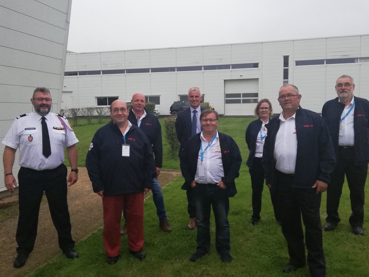 UDSP22's tweet photo. La délégation de l UDSP 22 au collège régional avec le Cne Patrick BLANCHET PUR et le Colonel Gregory ALLIONE Président de la Fédération Nationale des Sapeurs-Pompiers de France https://t.co/s73tTJJdaz