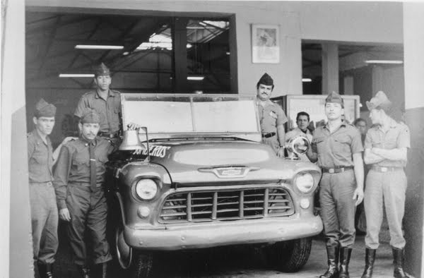 tachirense89's tweet image. Primer camión de bomberos en Los Teques, estado Miranda, Venezuela. Años 50.