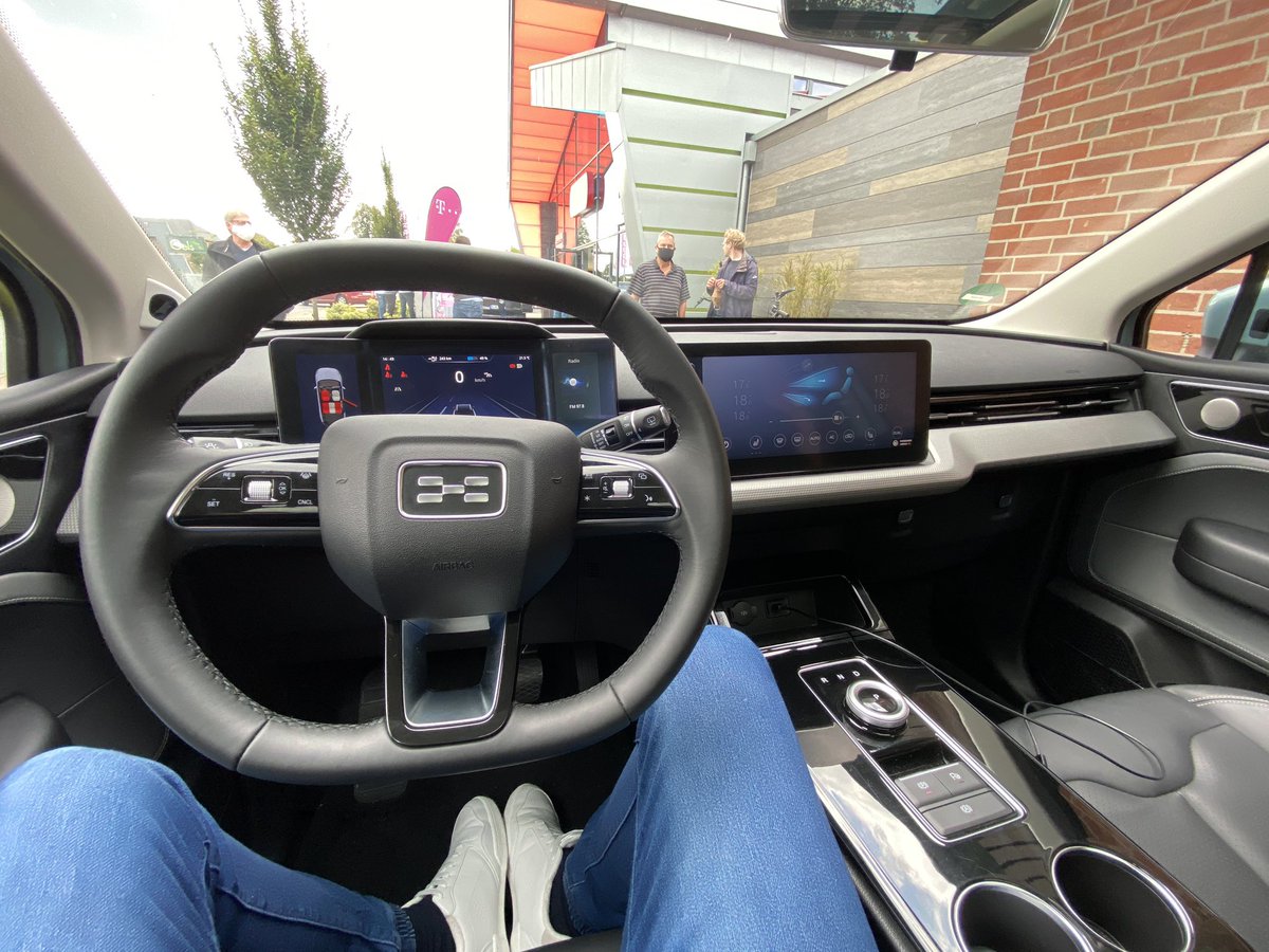 therus's tweet photo. Vandaag proefrit gemaakt in #aiways u5 .. wauw .. positief verrast #bijtelling #ElectricVehicles https://t.co/i1TZZvpVnC