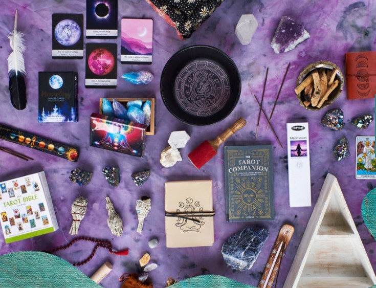 FirstColonyMall's tweet photo. BOGO 50% off the Entire Store @EarthboundTrading! From crystals and butterflies to clothing and incense, choose your own personal Nomadic lifestyle today! ✨ https://t.co/E0gYcVRAdT