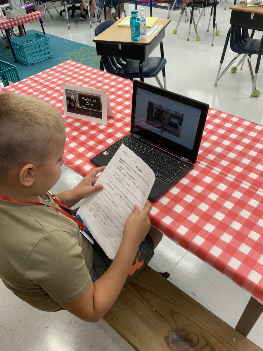 melissam505's tweet photo. Taking advantage of our mask free zones during a science investigation! Students love using their individualized science tool kits and sharing their findings on @Flipgrid #3rdLightsTheWay https://t.co/YNUpj2Y1Dd