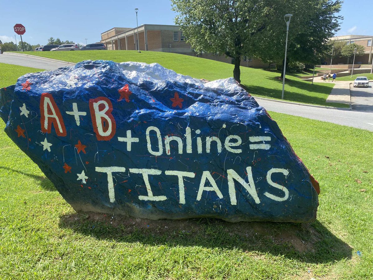 MHS Student Council tweet media