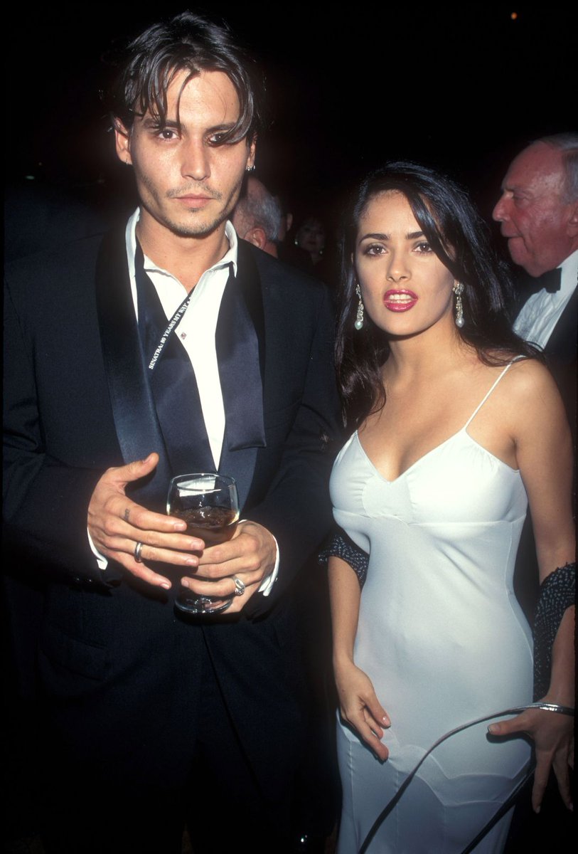  #SalmaHayek and  #JohnnyDepp starred in  #OnceUponATimeInMexico (2003)2020: "The Mexican star shared a stunning picture with her good old pal Johnny to mark his debut on social media "Welcome JohnnyDepp to the Instagram madness! Bienvenido Johnny Depp a Instagram!  #tbt"