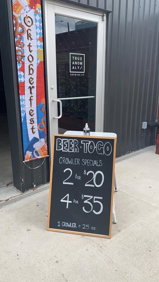 CollectiveTexas's tweet image. Come see me! They have a full on oktoberfest going on @TrueAnomalyBeer