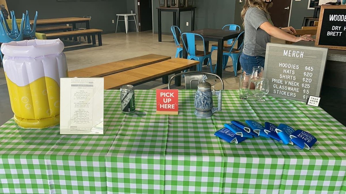 CollectiveTexas's tweet image. Come see me! They have a full on oktoberfest going on @TrueAnomalyBeer