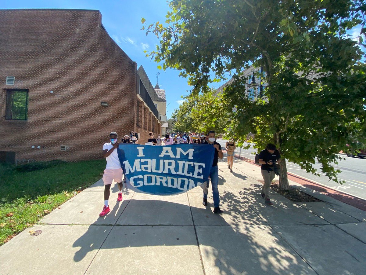 CentralNJDSA's tweet photo. Edison 4 Racial Justice, @mercerabolition, Trenton Student Voice Power Movement &amp; Central Jersey DSA marched in Trenton to demand @NewJerseyOAG &amp; @GovMurphy release all evidence involved in Maurice Gordon’s case. https://t.co/oKCPfogiPA