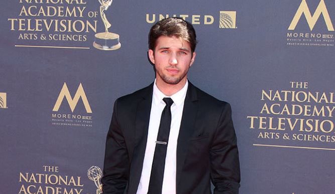 dcconfidential's tweet photo. .@GeneralHospital alum @bryan_craig wants to return to daytime!
#GH
https://t.co/Tkk6No9gnv https://t.co/4LPsHeltBh