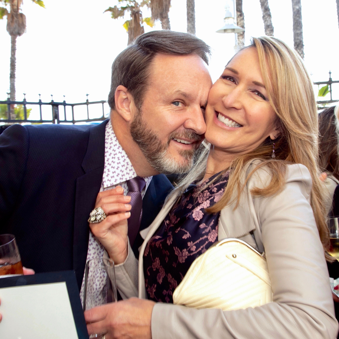 alisondeyette's tweet photo. A HUGE happy birthday to my kind, funny, intelligent, handsome husband @daysunperkins. YOU ARE THE BEST!!! While birthday celebrations during a pandemic certainly narrow down activity options and those 90-minute massages we love are still out of the question I know delicious past https://t.co/X7hY3CvXcG
