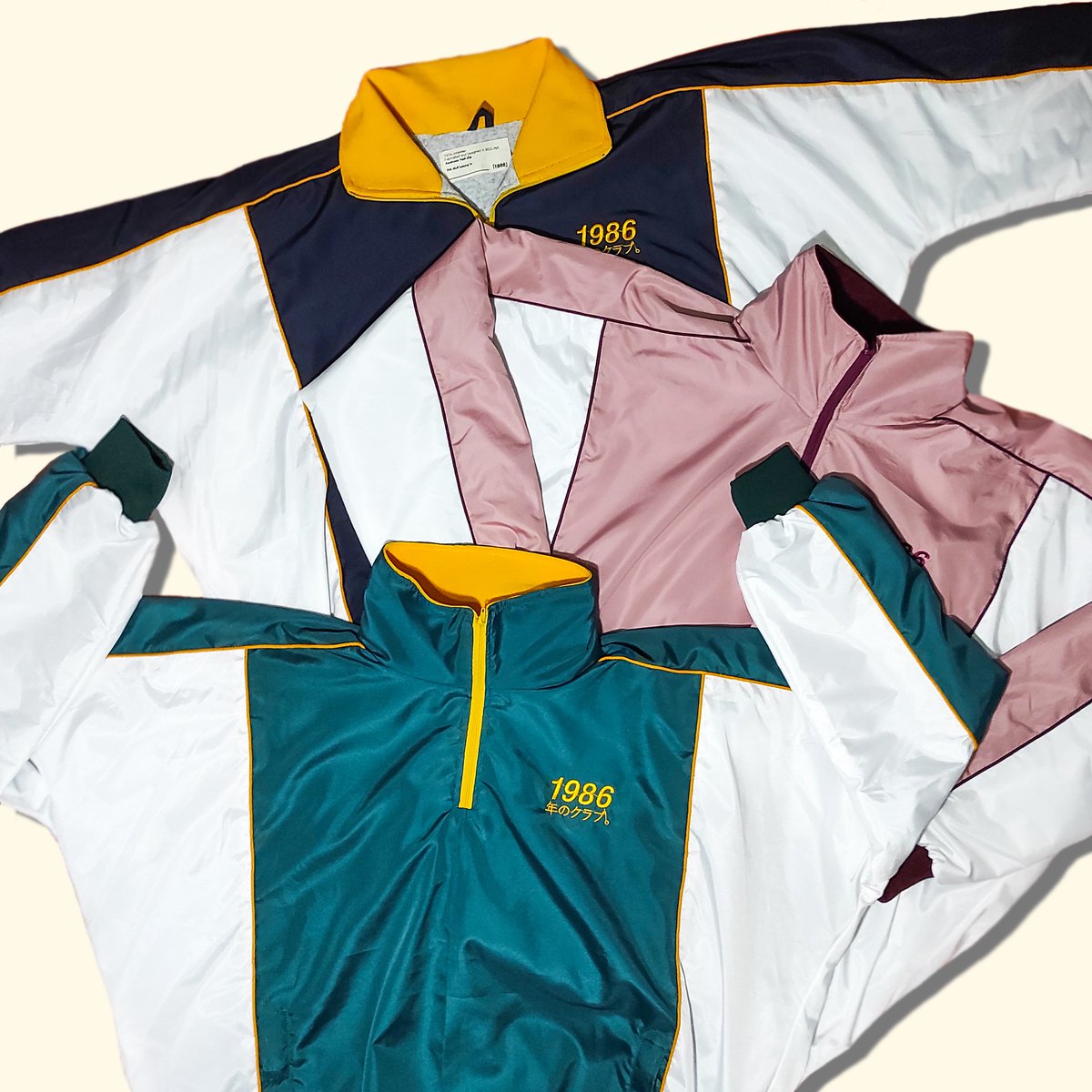 adirangpo's tweet photo. ASAKUSA JAKET
Order -> https://t.co/QhtfAkfsuB
* Desain dengan Bahan Luar Sejuk dan Bahan Dalam yang Windproof
* Dilengkapi Adjustable Rib
* Authentic Details, Potongan, Bahan, dan Pilihan Warna di Desain Fashion 80an
#oversizedjacket #jaketoversize #jaketvintage #vintagejacket https://t.co/fqaOgOcfBi