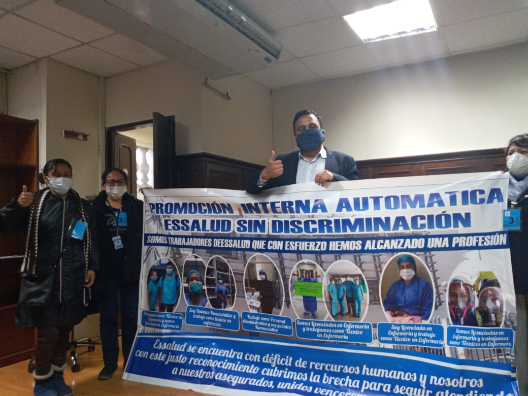 Eugenio29442143's tweet photo. Costa, sierra y selva del Perú agradece al Congresista @PaulGarciaPeru por su apoyo y respaldo al PL 5903/2020-CR Promoción Interna y Cambio de Grupo Ocupacional en Essalud. Por Justicia SE APROBÓ en el ¡MINSA ahora TOCA ESSALUD! Gracias por legislar en bien de todo el Perú. https://t.co/PQubgalx1T