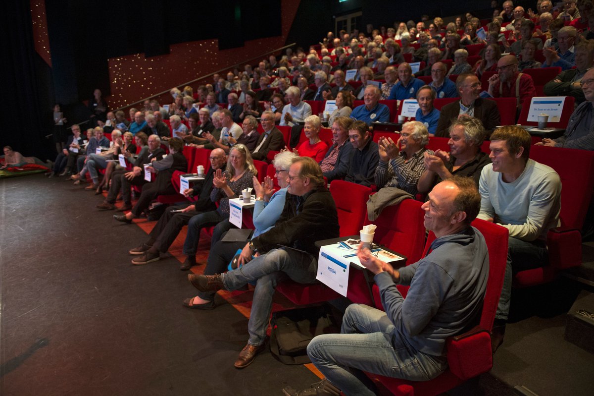 ZaansErfgoed's tweet photo. De Grote Zaanse Geschiedenisquiz telt op dit moment 18 teams: er is nog plek voor 2! Teams (v min 3 max 5 mensen) die op 5 oktober, geheel Corona-proof in het @Zaantheater mee willen spelen, mailen -> info@zaanserfgoed.nl Let op: de voorronde start 11/9 al, dus haast is geboden‼️ https://t.co/3JPGXkj4EL