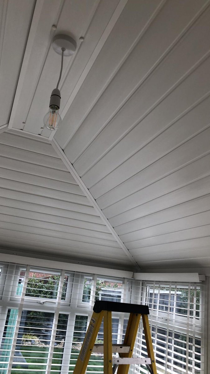 InsulatedR's tweet image. Is your Conservatory too cold ....looking to use the room all year round...then why not consider an #insulated #Conservatory @Roof from @InsulatedR . Great deals this September installed from £900.
