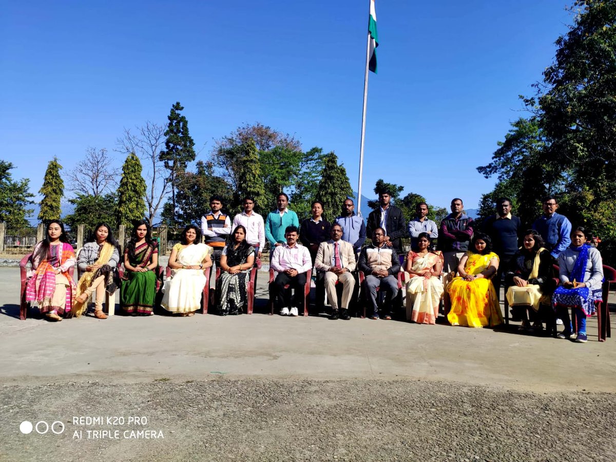 shiv_pratap1978's tweet photo. #OurTeachersOurHeroes friends from 23rd February 2015 till date as Principal I am being blessed to have a company of great teachers of KVS. I wish Happy Teachers Day to all the teaching fraternity.@KVS_HQ @KVSRO_TINSUKIA @binodbehera25 @samaj_v https://t.co/BoirR9oubO