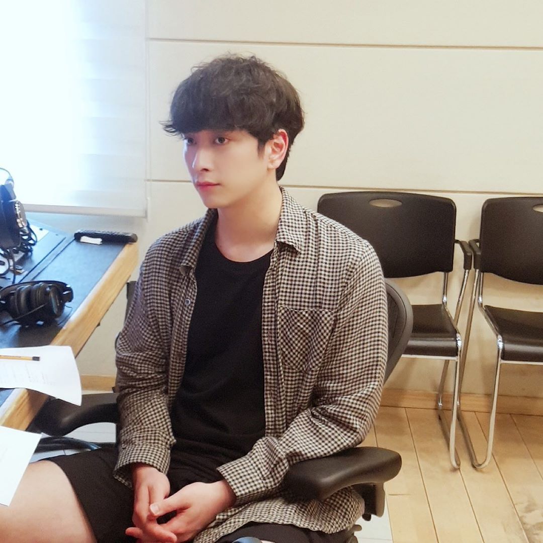 chansungarchive's tweet photo. https://t.co/iZmylwguEq