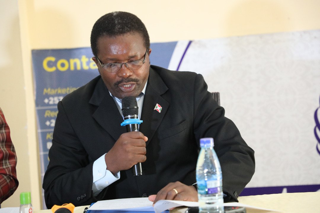 niraimerance's tweet photo. #Burundi: @MairieBujumbura: 04.9.2020. Présentation des prévisions météorologiques saisonnières allant de septembre à décembre 2020 par l'Institut Géographique du Burundi ( IGEBU) @BMineagrie https://t.co/lGWSdbXNFK