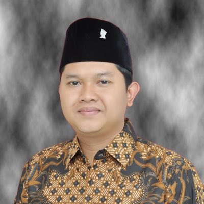 Ramandasaptra's tweet photo. #FotoProfilBaru https://t.co/VH0uczGA16