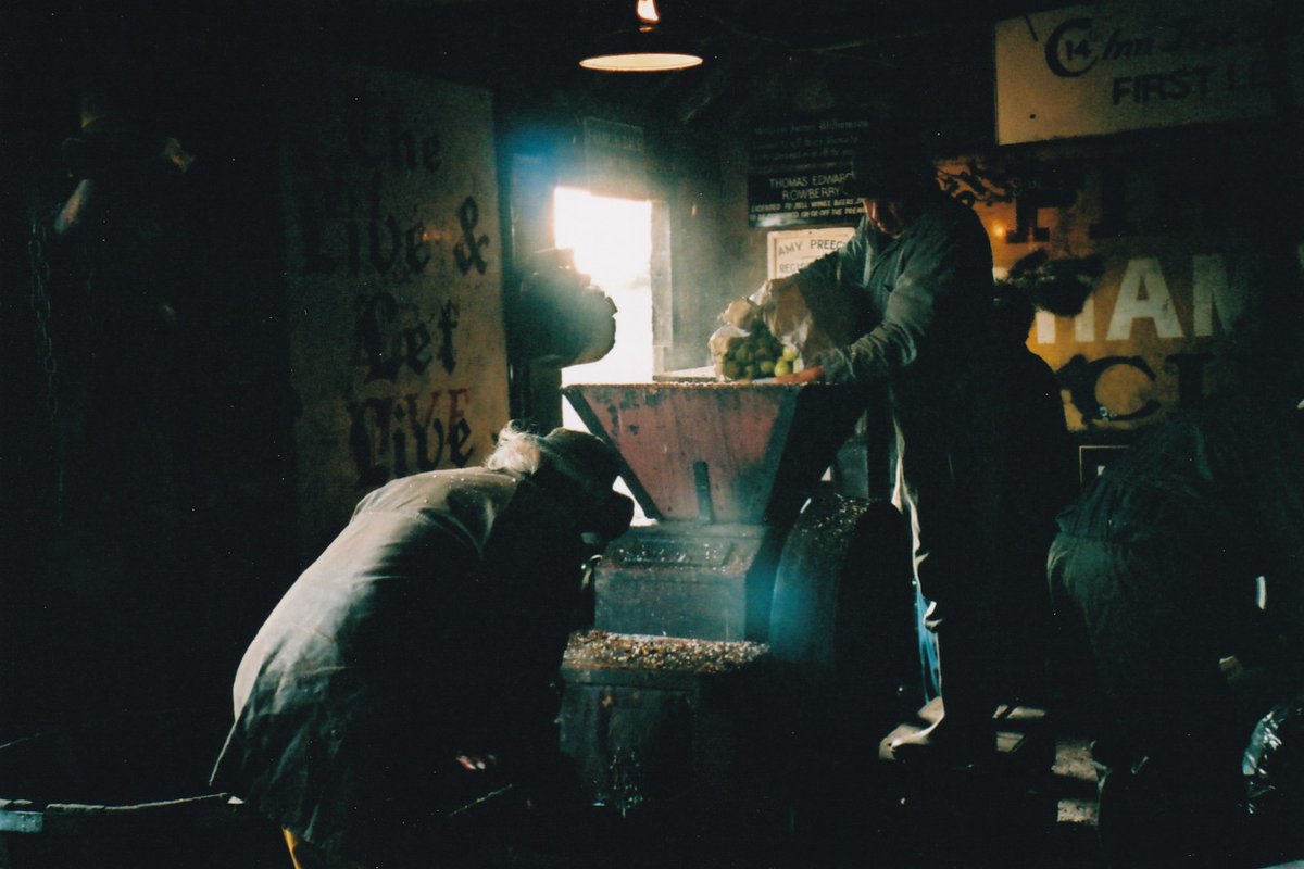 Always a good day when <a href="/graftwood/">Graftwood</a> arrives. Just renewed my subscription. Here's the cover plus some gratuitous cider-making images...